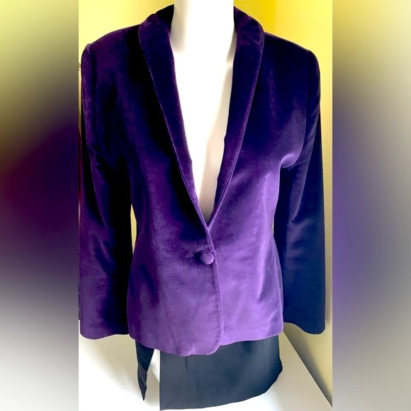 Purple color thick velvet blazer jacket single button closure shawl collar lined - Picture 4 of 11